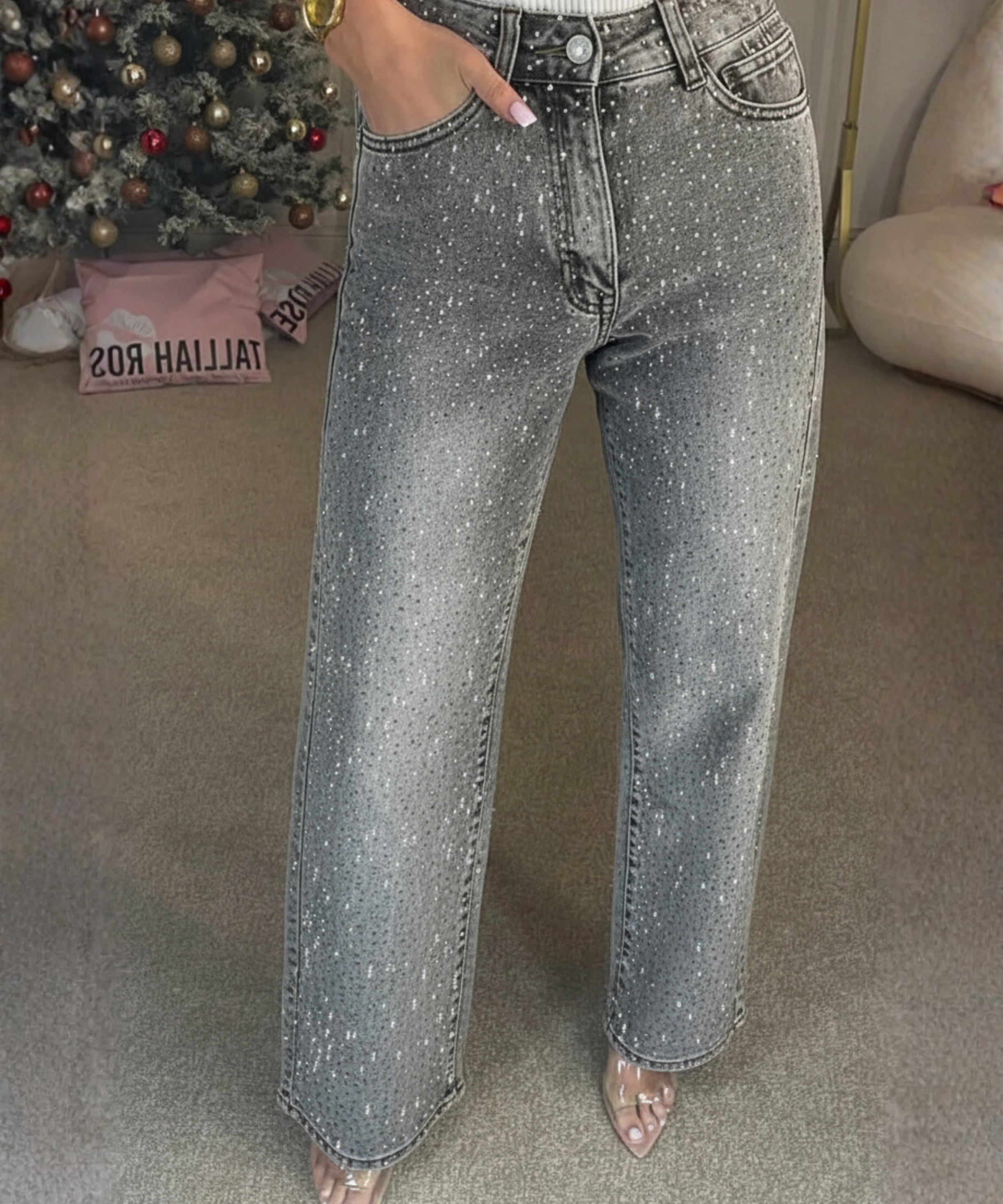 Diamond Straight Jeans